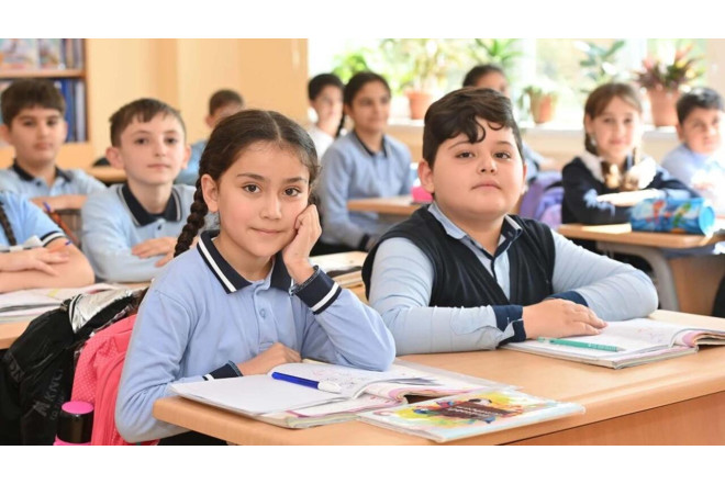 Məktəblilər üçün yay tətili başlayır