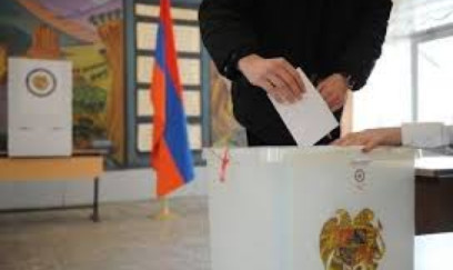 Ermənistanda seçki öncəsi gərginlik artır: Rusiya və Qərb amili