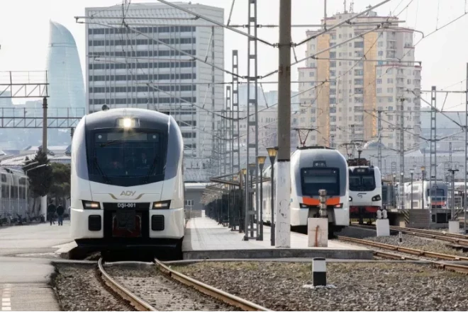 Bakı-Tbilisi qatarında lüks vaqonlara bilet 180 AZN - CƏDVƏL-FOTO