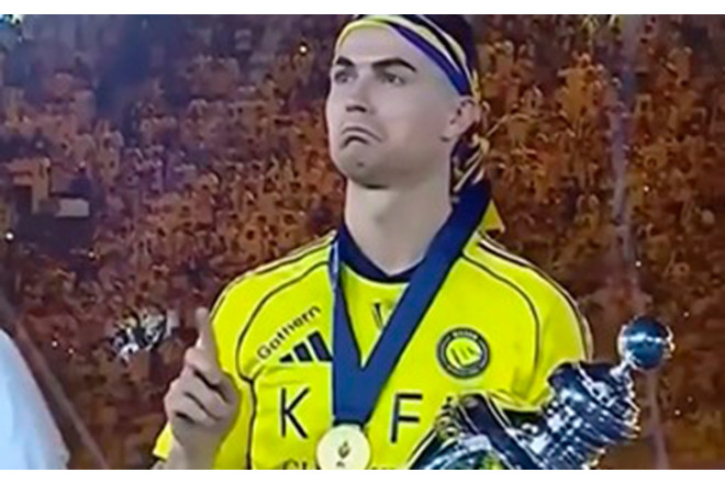 Ronaldonun maraqlı çempionluq sevinci - VİDEO