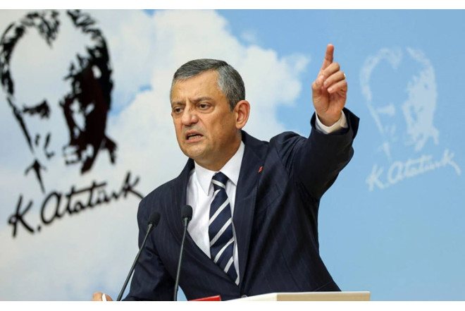 Özgür Özel CHP parlament qrupunun sədri seçilib