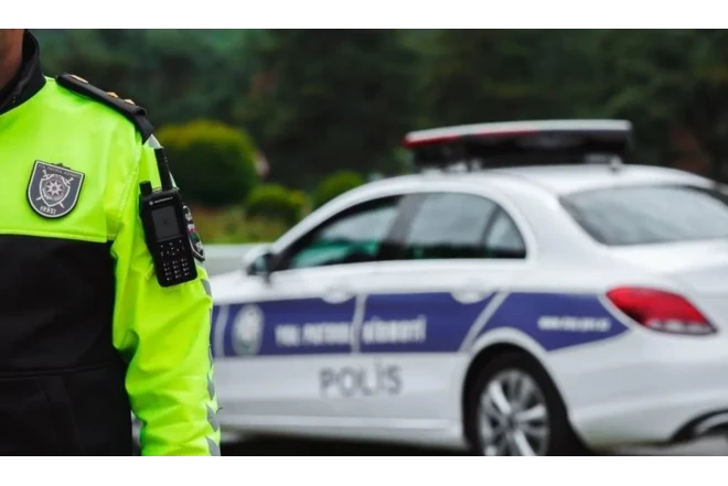 Yol polisindən əlverişsiz hava ilə bağlı sürücülərə XƏBƏRDARLIQ