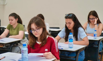Bu imtahan təkrar təşkil ediləcək