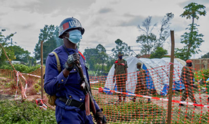 Ebola ilə mübarizə hücumlar səbəbindən çətinləşir 