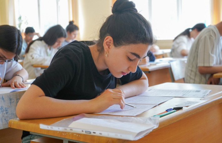 Buraxılış imtahanlarında YENİLİK