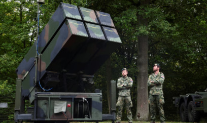 NATO şərq cinahının müdafiəsini gücləndirir 