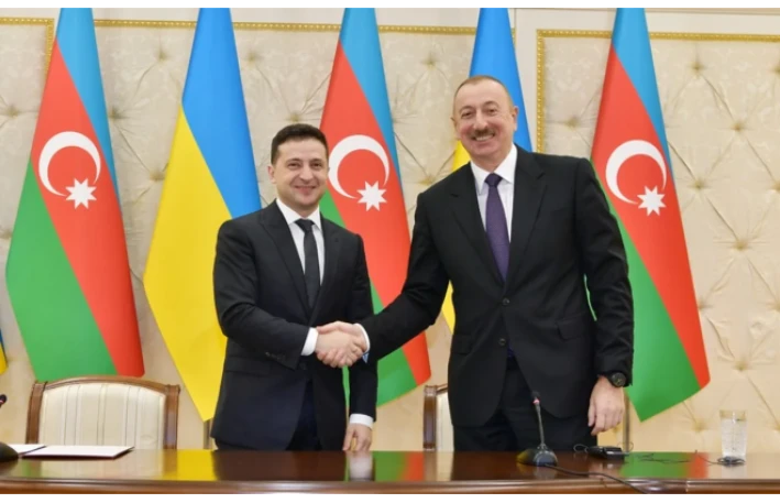 Volodimir Zelenski İlham Əliyevi Müstəqillik Günü münasibətilə təbrik edib 