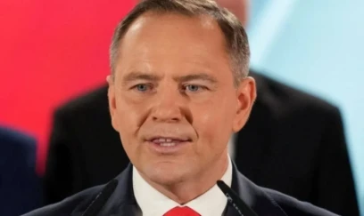 Polşa prezidenti naziri səfehlikdə ittiham etdi 
