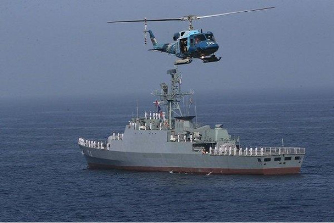 ABŞ İrana yaxınlaşan gəmini sıradan çıxardı 