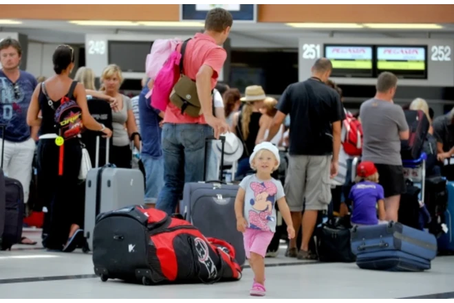Turist axını niyə hər ay azalır?- SƏBƏB BİLİNDİ