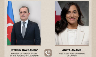 Ceyhun Bayramov kanadalı həmkarı ilə danışdı