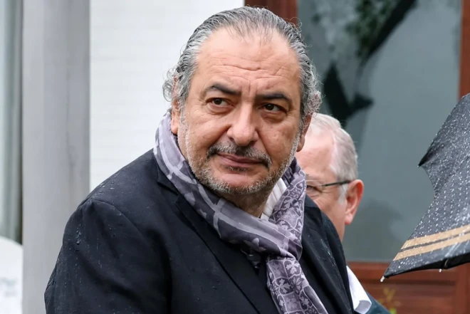 Məşhur aparıcı vəfat etdi 