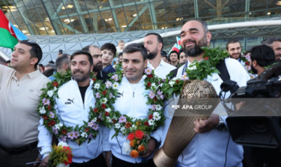 Avropa çempionu olan Azərbaycanın minifutbol yığması Vətənə qayıdıb 