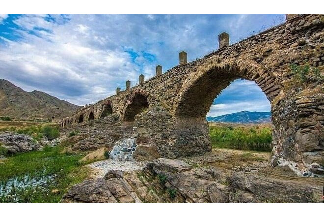 Tarix sadəcə keçmiş deyil 