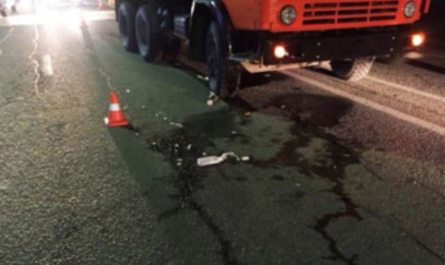 Zabratda yük maşını piyadanı vuraraq öldürdü 