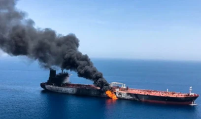 Daha bir tanker hücuma məruz qalıb 