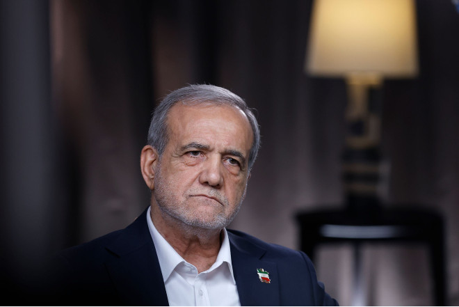 İran Prezidentindən sərt mesaj: " Geri çəkilməyəcəyik"