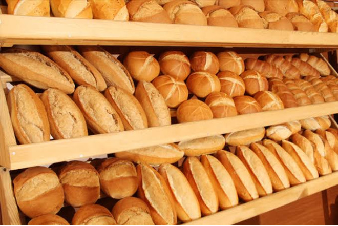 Ağ tost çörəyi təhlükə yaradır - Mütəxəssislər xəbərdarlıq edir...