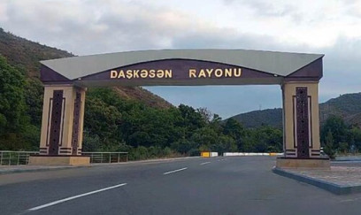 Daşkəsəndə seldən sonra yol çökdü 