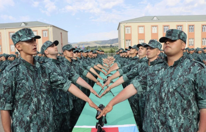 Gənc əsgərlərin hərbi andiçmə mərasimi keçirildi 