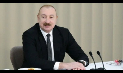 İlham Əliyev Niderlandın baş naziri ilə danışdı