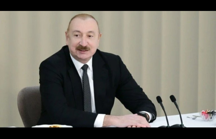 İlham Əliyev Niderlandın baş naziri ilə danışdı