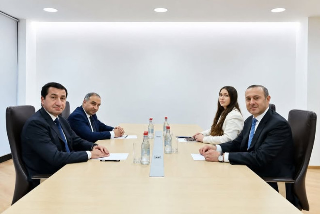 Hikmət Hacıyevin Ermənistana səfəri tarixi hadisədir - ŞƏRH