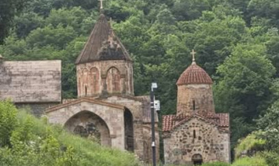 Bir daha Xudavəng Monastır Kompleksi haqqında 