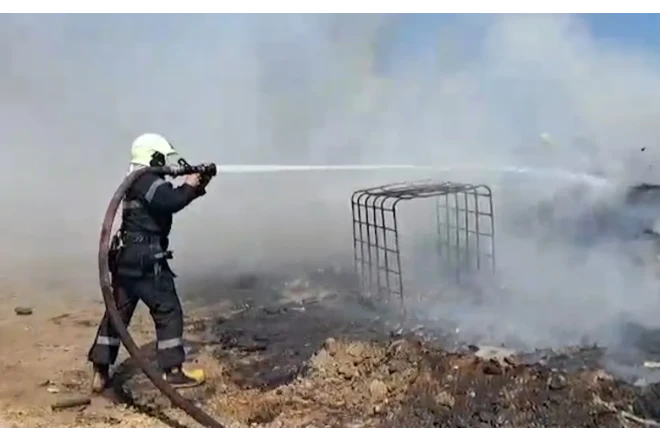 Bakıda açıq ərazidə yanğın - VİDEO