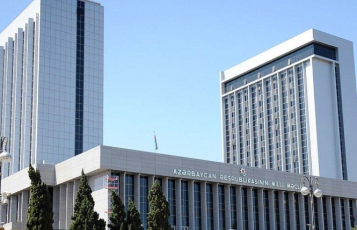Milli Məclisin növbədəkənar sessiyası başladı: Gündəlikdə 14 məsələ var