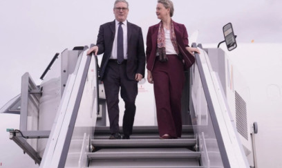 Britaniyanın XİN rəhbəri Baş nazirə səsləndi: İstefa verməlisən!