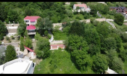 Bu kənddə evləri aylıq 12 min manata kirayə verirlər