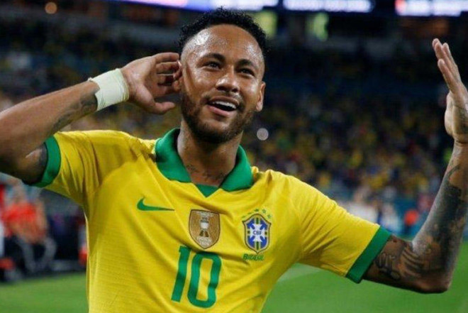 Neymar 980 gündən sonra Braziliya millisində meydana qayıtdı 
