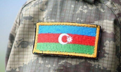 Müdafiə Nazirliyinin hərbi qulluqçuları təltif edilib 