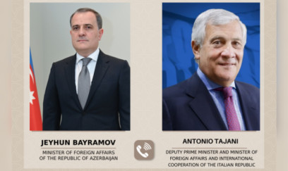 Ceyhun Bayramov Antonio Tayani ilə danışdı 