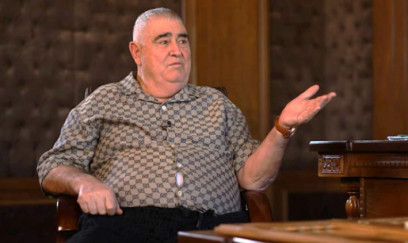 “Hərbçi olmasına şübhəm var, hərbi biletini istədim” - Şərurlu İsfəndiyar danışdı