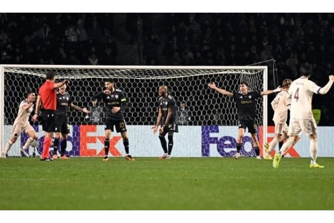 "Qarabağ" Avstriya komandasını darmadağın etdi 