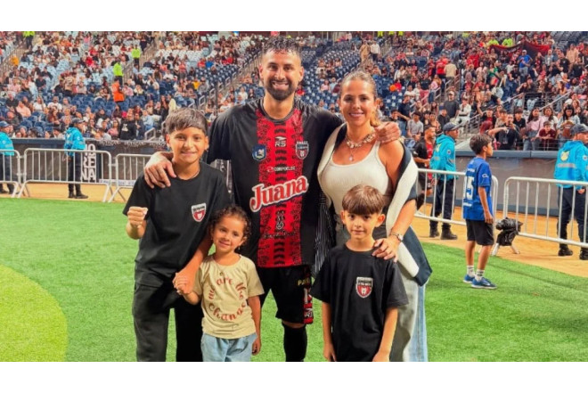 Futbolçunun həyat yoldaşı və uşaqları zəlzələdə öldü 