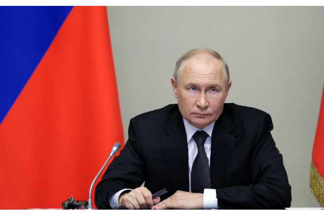 Putin yanacaqla bağlı müşavirə keçirdi 