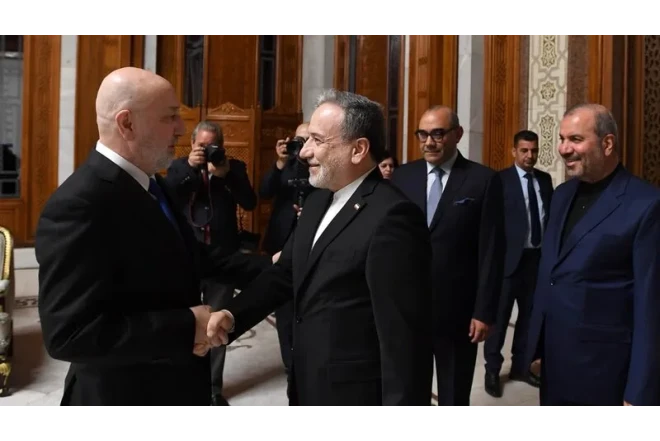 İraq Prezidenti Əraqçi ilə İran-ABŞ razılaşmasını müzakirə etdi 