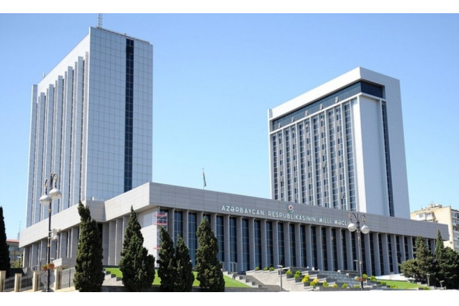 Deputatlar nə vaxt tətilə çıxır? 