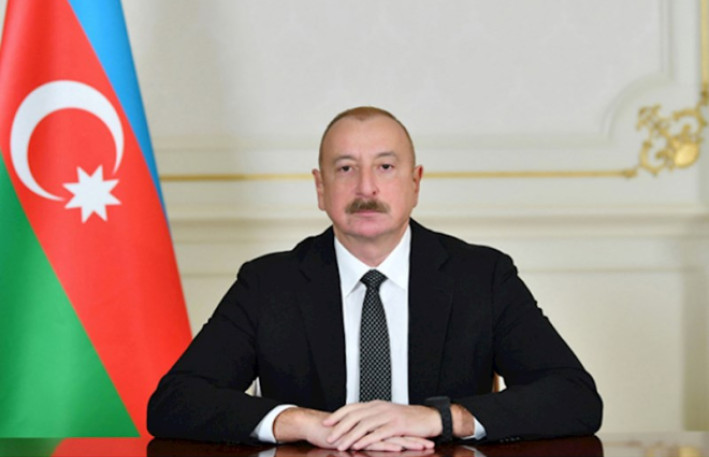 İlham Əliyev Somali Prezidentini milli bayramları münasibəti ilə təbrik edib 