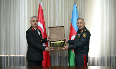 Kərim Vəliyev türkiyəli generalın rəhbərlik etdiyi heyətlə görüşüb 