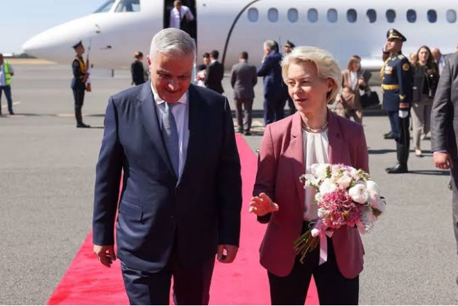 Ursula fon der Lyayen Bakıdan İrəvana getdi: Onu hava limanında kim qarşıladı?