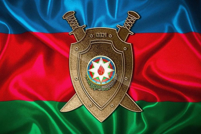 Qanunun keşiyində dayananlar 