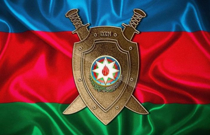 Qanunun keşiyində dayananlar 