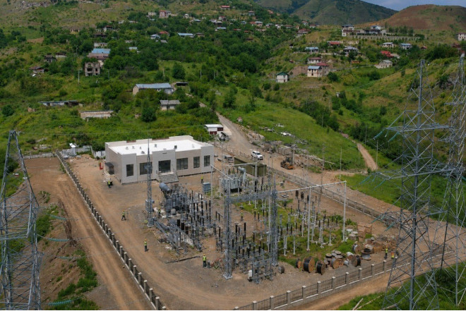 Xankəndi və Ağdərədə 110 kV-luq yarımstansiyalar tikilir – FOTO