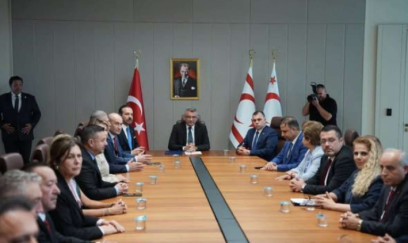 Türk dünyasının deputatları Şimali Kiprdə - FOTO