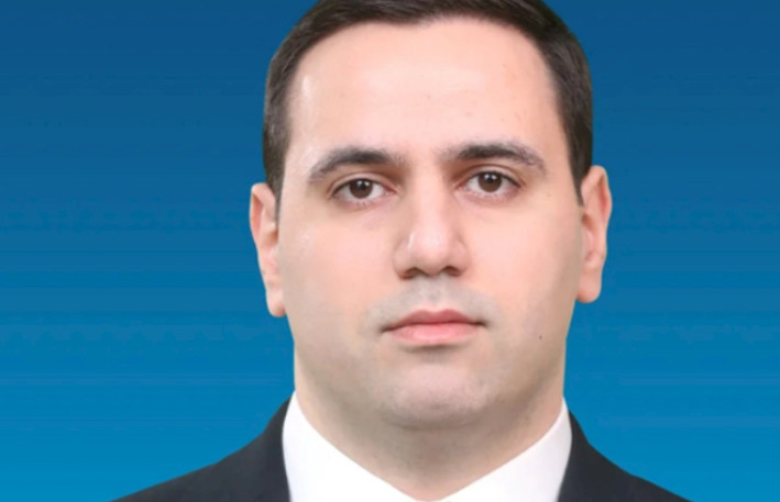 Prezident Qoşqar Təhməzliyə müavin təyin etdi 