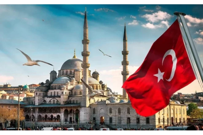 Tramp  Ankaraya gəlir- NATO-nun taleyi həll olunur